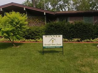 1440 Tina Dr, Florissant, MO 63033