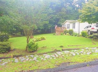 51 Dotson Rd, Hendersonville, NC 28792