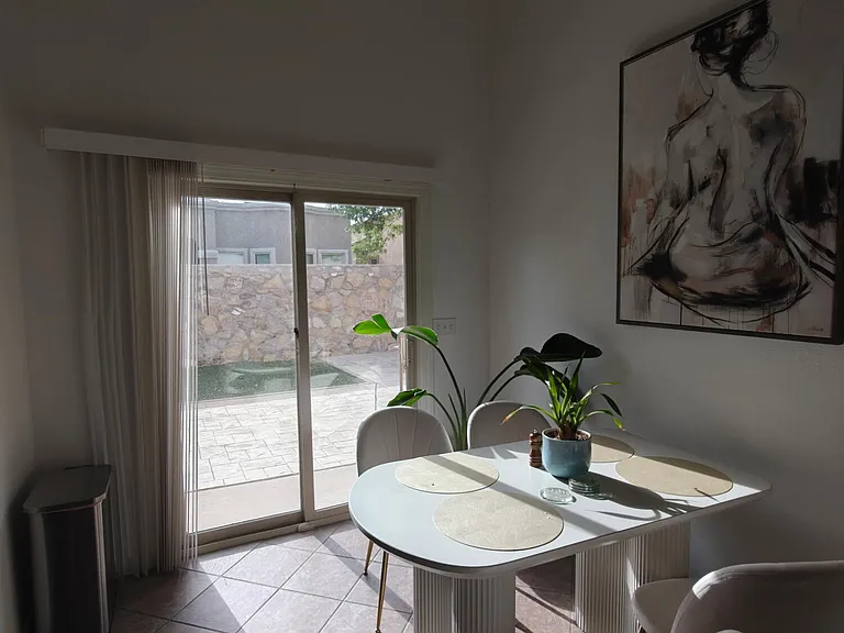 2232 Honour Point Pl — Photo 5