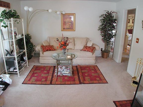 5th image of 5327 S Washington Ave