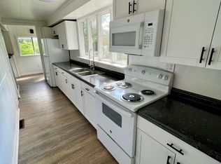 643 S 14th St, Monessen, PA 15062