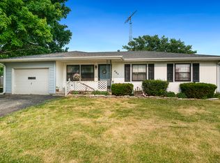 405 N 2nd St, Kings, IL 61068