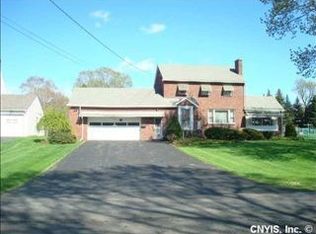 407 Meadow Rd, Syracuse, NY 13219