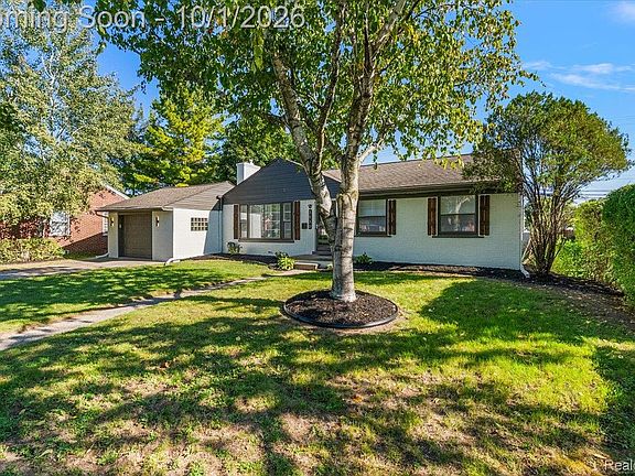 4th image of 3830 Ravena Ave