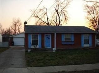 416 Mac Brae Rd, Louisville, KY 40214