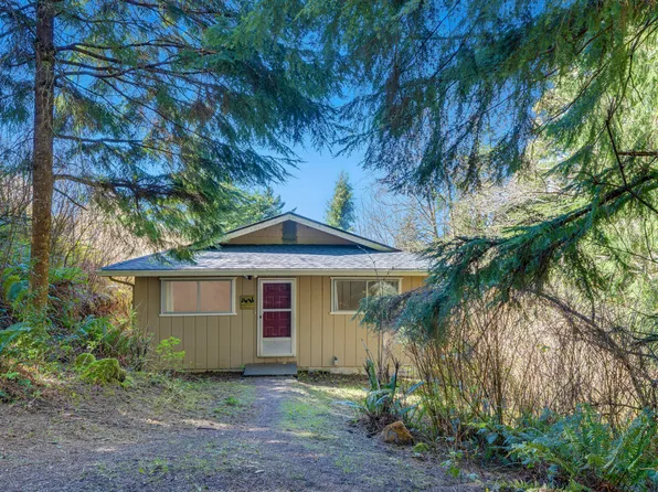 9340 9th St, Bay City, OR 97107