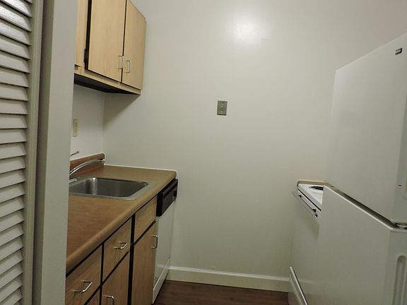 3rd image of 2720 Salena St #A
