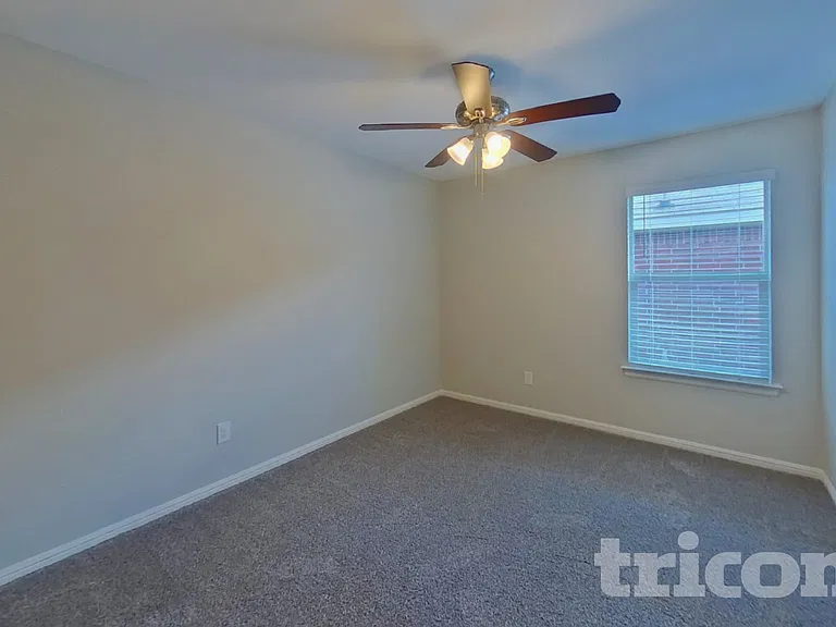 10502 Fort Cibolo Trl — Photo 12