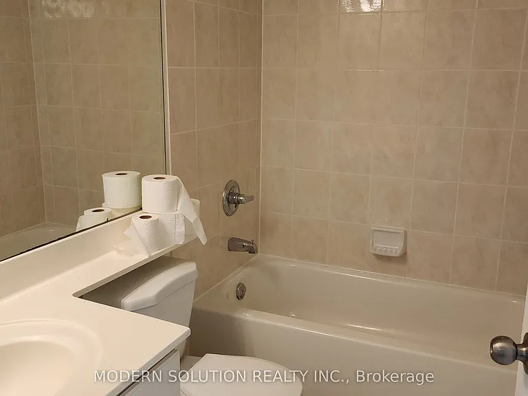31 Bales Ave #1201 — Photo 13