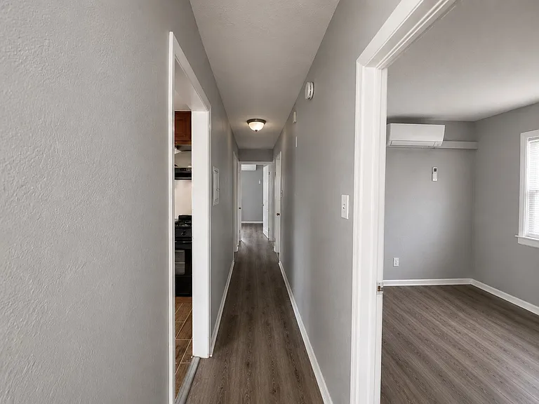 1112 Rivington St #2 — Photo 5