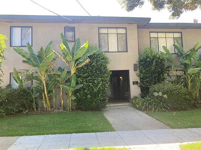 200 S Catalina Ave #C — Photo 1