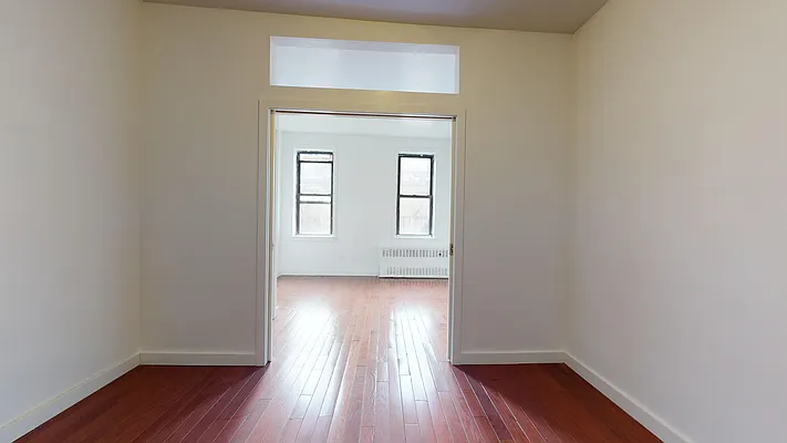 Rented by Bond New York | media 15