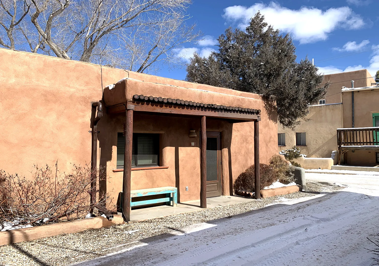 Padre Martinez Ln, Taos — Photo 2