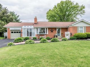 931 Ivy Dr, Lancaster, PA