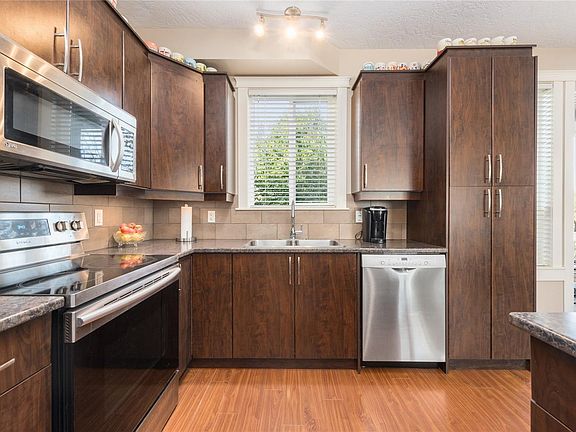 5th image of 3101 Cliffs Rd #12