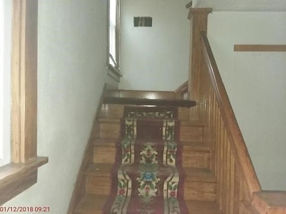 4th image of 1222 Rose Ave