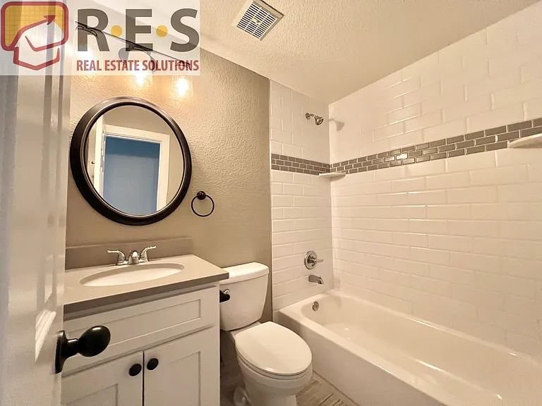 3178 S Dayton Ct — Photo 23