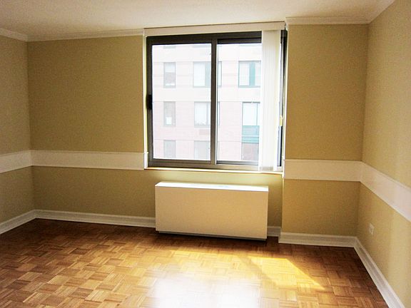 5th image of 2 S End Ave APT 7R