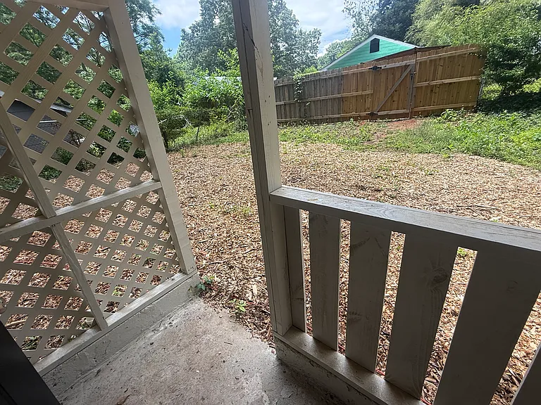 95 Cochran Rd SE — Photo 4