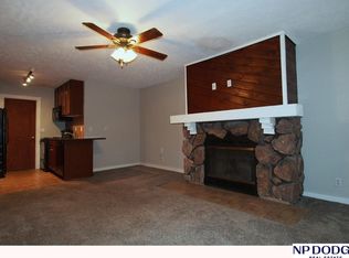8941 Miami St APT 15, Omaha, NE 68134