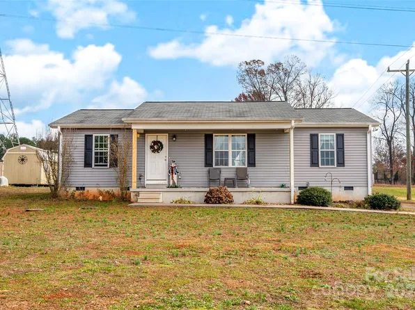 1220 Lynn Ln, Catawba, NC 28609