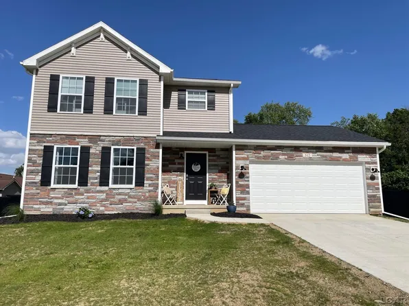 512 Wolf Ridge Ct, Adrian, MI 49221