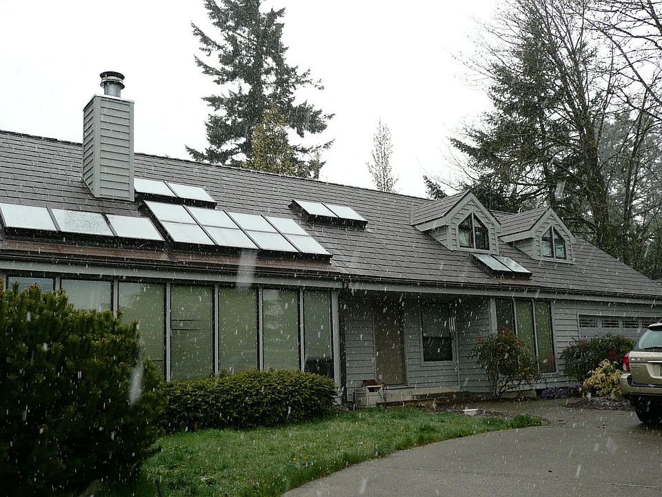 1st image of 11602 136th Ave E