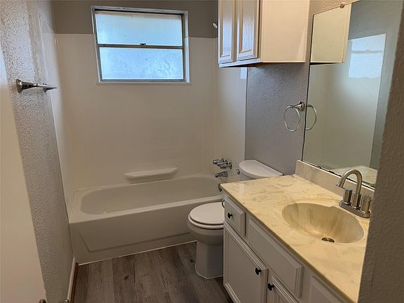 5th image of 3320 Burke Rd APT 54
