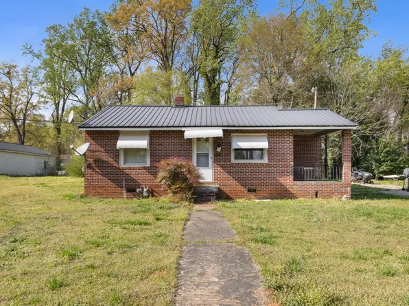 215 Truman St, Laurens, SC 29360