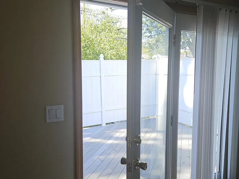 110 Rosemont Dr — Photo 17