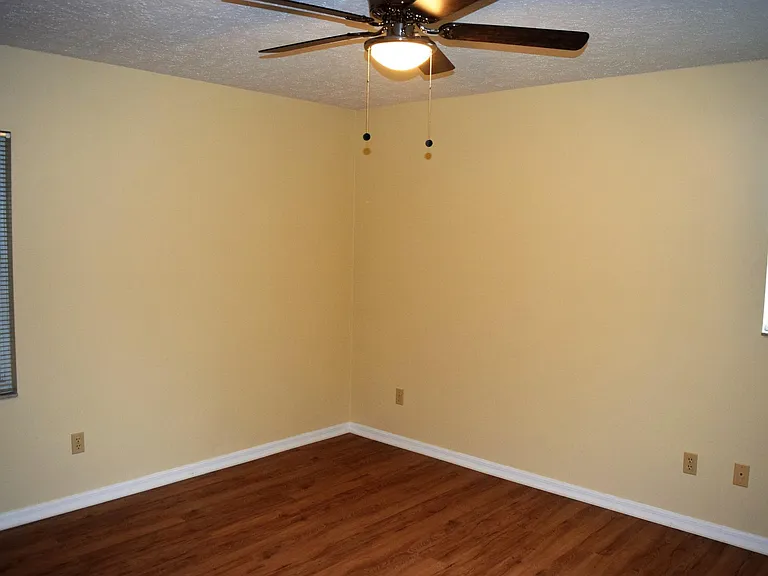 2965 Poplar Ave — Photo 29