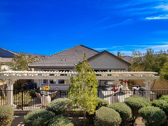 2nd image of 43001 Ascona Ln