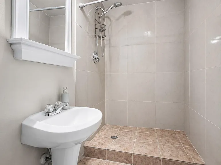 6 Orion Star Ct — Photo 29