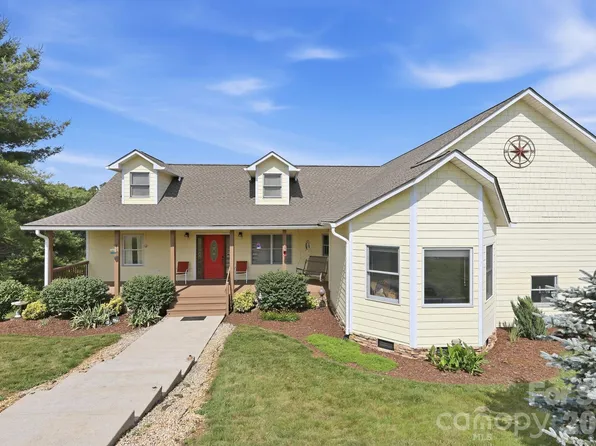409 Tall Timbers Ln, Waynesville, NC 28785