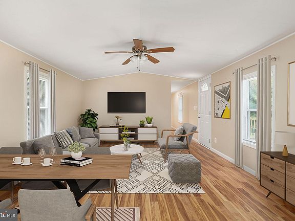 3rd image of 88 Good Neighbor Ln