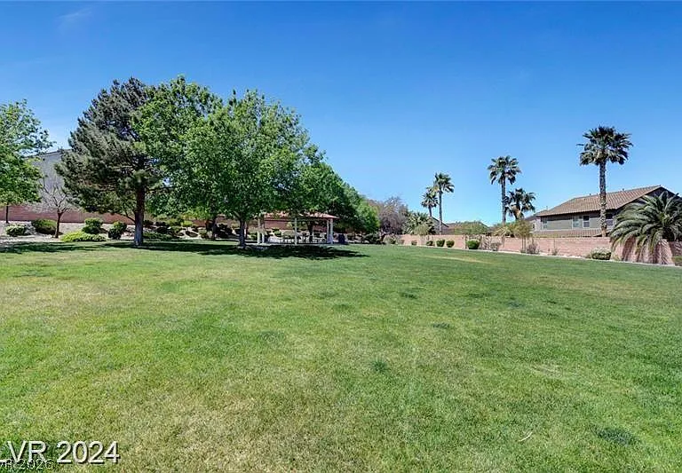 181 White Butte St — Photo 23