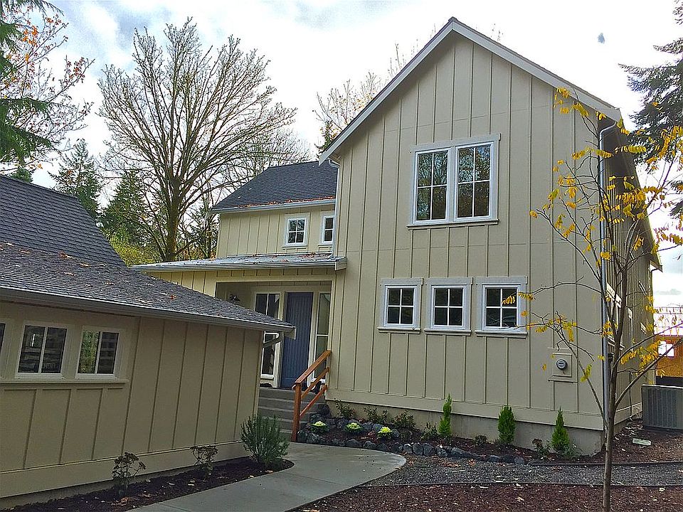 1st image of 1517 Summerfield Ln NE