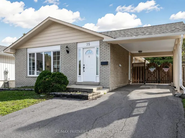 35 Culham St, Oakville, ON L6H 1G3
