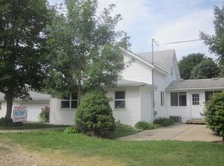210 S Alderman St, Anamosa, IA 52205