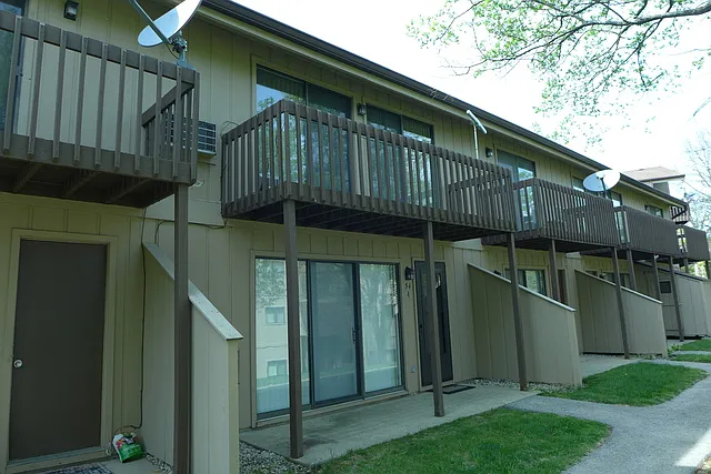 54 Vail Colony APT 4 photo 1