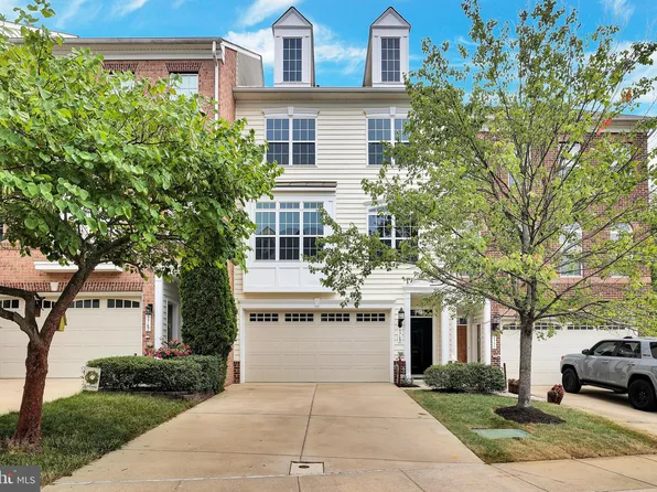 9769 Northern Lakes Ln, Laurel, MD 20723