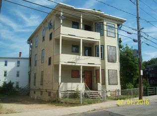 103 Charlton St, Southbridge, MA 01550