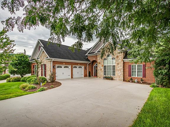 3rd image of 2224 Valley Falls Ct