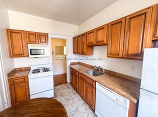 19 Melvin Ave APT 10, Boston, MA 02135