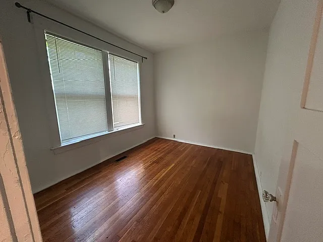 6041 Waterman Blvd — Photo 6