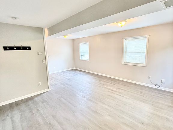 2nd image of 6110 Webbland Pl #4