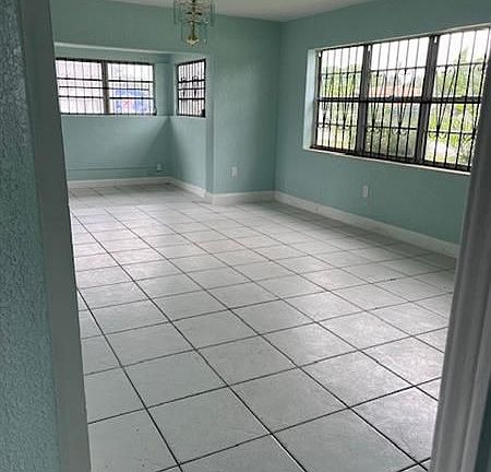 3rd image of 3450 NW 171st St