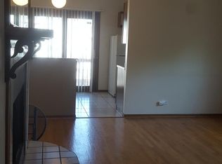 1613 N Hudson Ave APT 301, Chicago, IL 60614