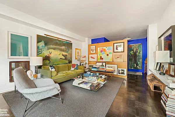 Living room, photo 1
