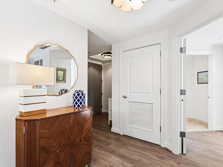 2501 Wisconsin Ave NW #7 — Photo 12